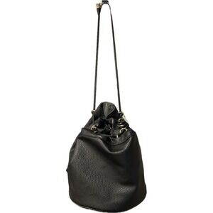 JustFab Black Pebbled Faux Leather Convertible Bucket Bag Backpack / Purse.